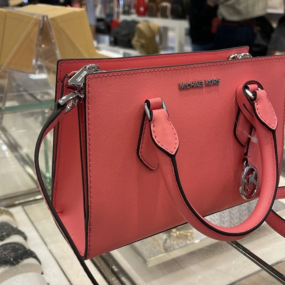 MICHAEL KORS
Sheila Small Faux Saffiano Leather Satchel
Tea Rose 
NWT - Picture 13 of 16